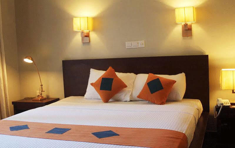 Oak Ray Ella Gap Hotel Zewnętrze zdjęcie